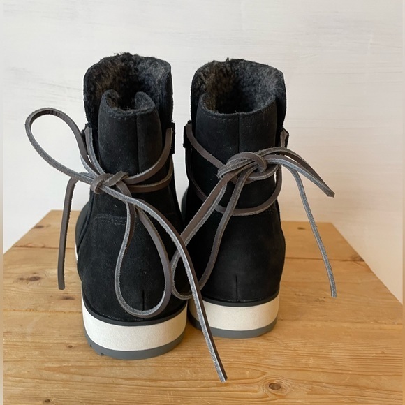 *SOLD* Merrell Juno Bluff Polar Waterproof Snow Boots NWOT! Size: 6 - Picture 6 of 9